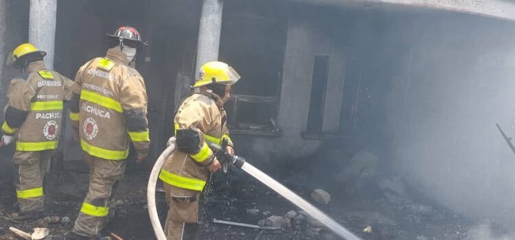 Atienden Incendio En Vivienda De La Colonia Ampliación El Palmar En Pachuca