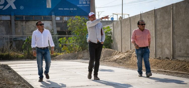 Autoridades Municipales Supervisan Avance De Obra En La Unidad Deportiva De Ixmiquilpan