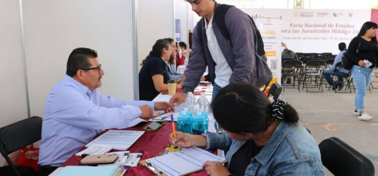 Realizan Feria Nacional de Empleo en el marco del Día Internacional de la Juventud